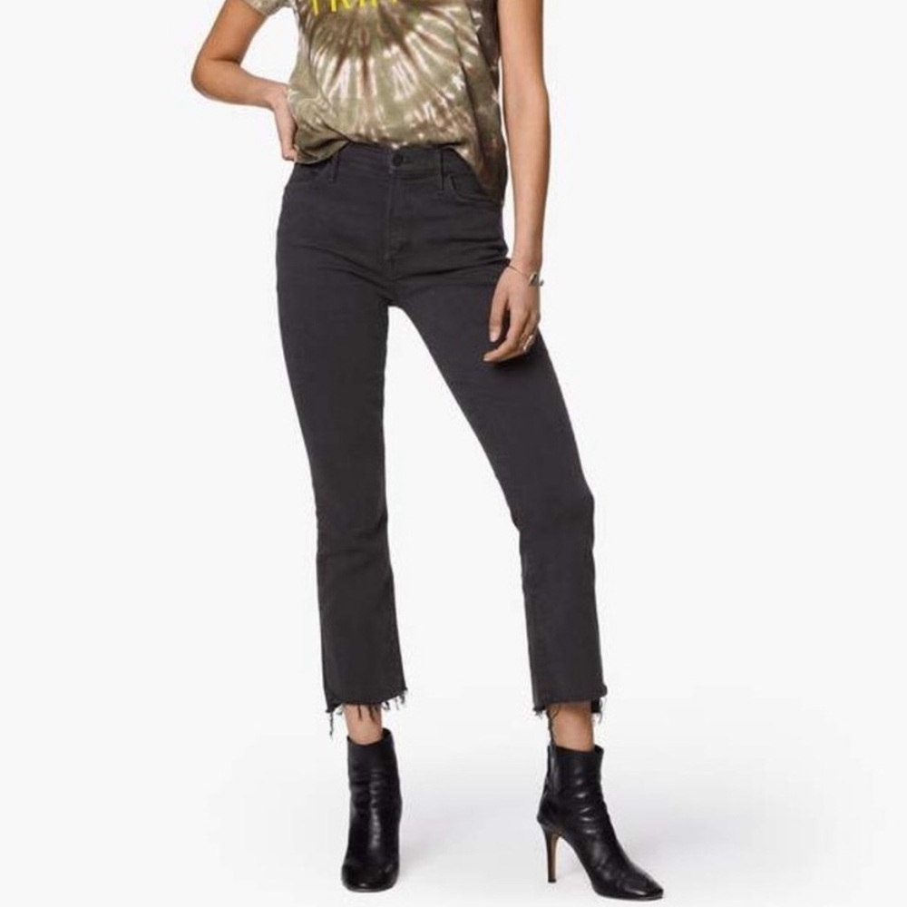 MOTHER Insider Crop Step Fray Faded Black Ankle Cropped 26 Distressed Jeans